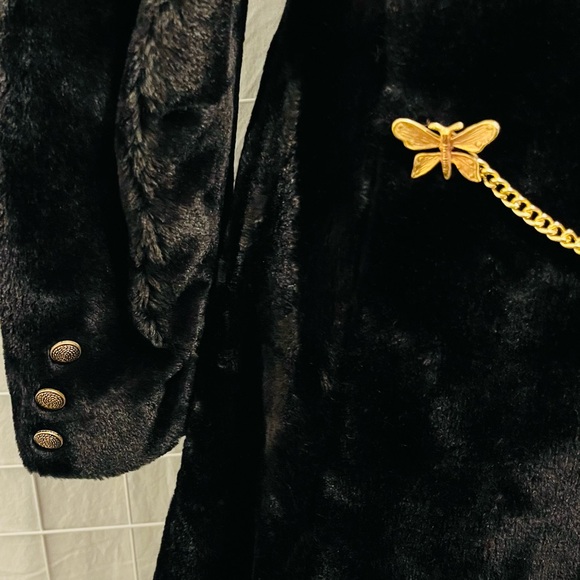 Rare Vintage 60’s. Un-Fur. Never worn. Black Double-Breasted Women's Mini Coat - Picture 6 of 10